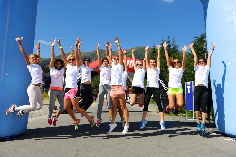 Beh Od Tatier k Dunaju sú veľké štafetové preteky, kde sa beží z Jasnej do Bratislavy. Foto: Nike