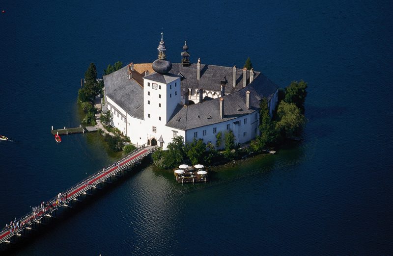 Zámok Ort v Travenskom jazere v obci Gmunden v Hornom Rakúsku. ©Österreich Werbung/Himsl