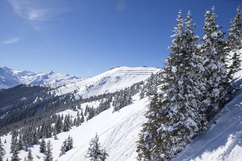 Lyžiarske stredisko Schmitten priamo nad mestečkom Zell am See. Foto: (c)Faistauer Photography