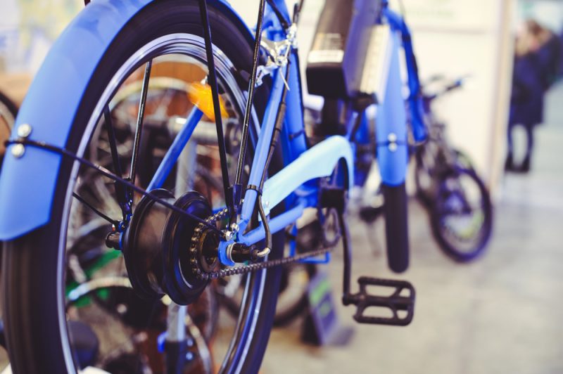 Ideálne je, ak je motor umiestnený v strede a bicykel je tak vyvážený. Foto: Shutterstock