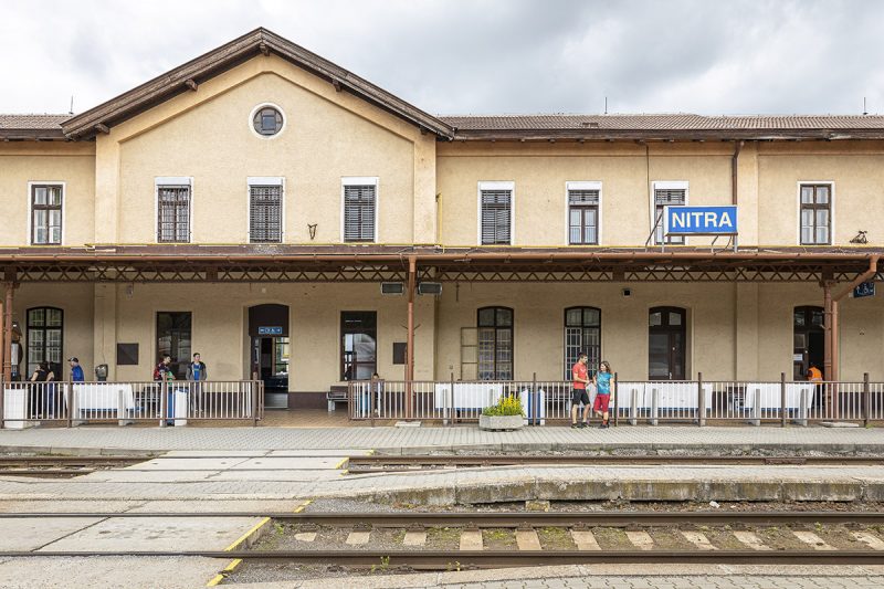 Železničná stanica Nitra. Foto: Miro Pochyba