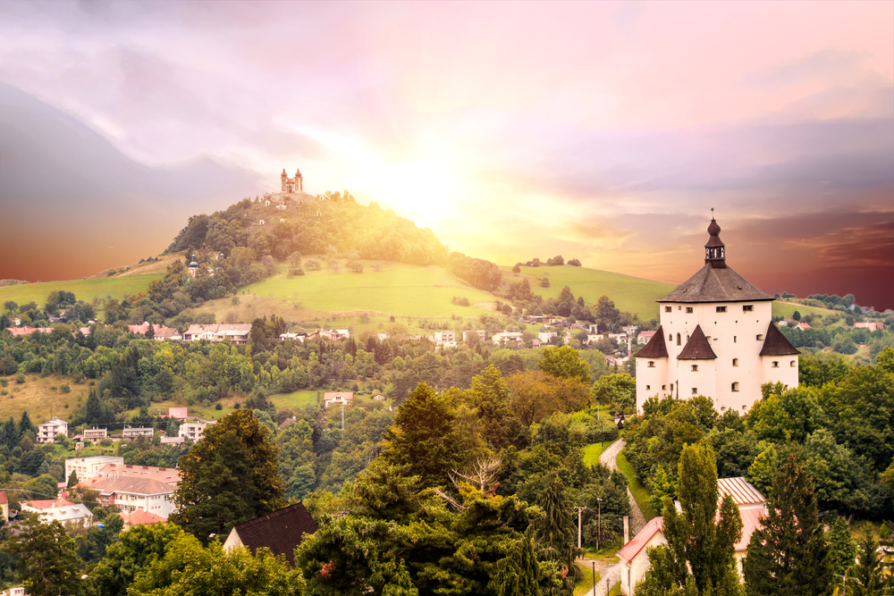 Výhľad na Frauenberg a kalváriu. Foto: Shutterstock