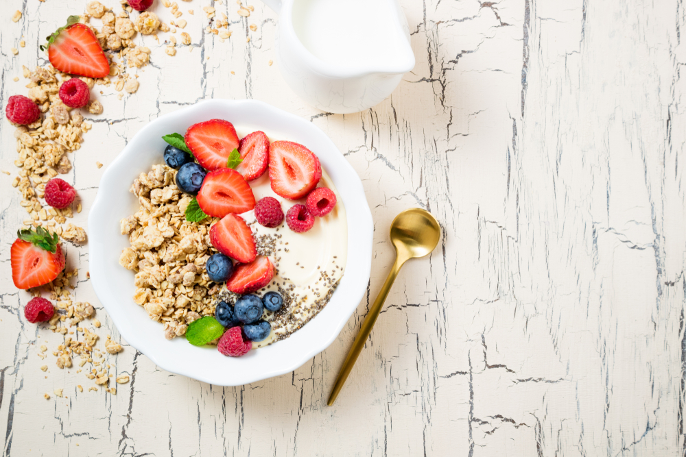 Kvalitný jogurt a iné fermentované potraviny obsahujú baktérie prospešné pre trávenie. Foto: Shutterstock