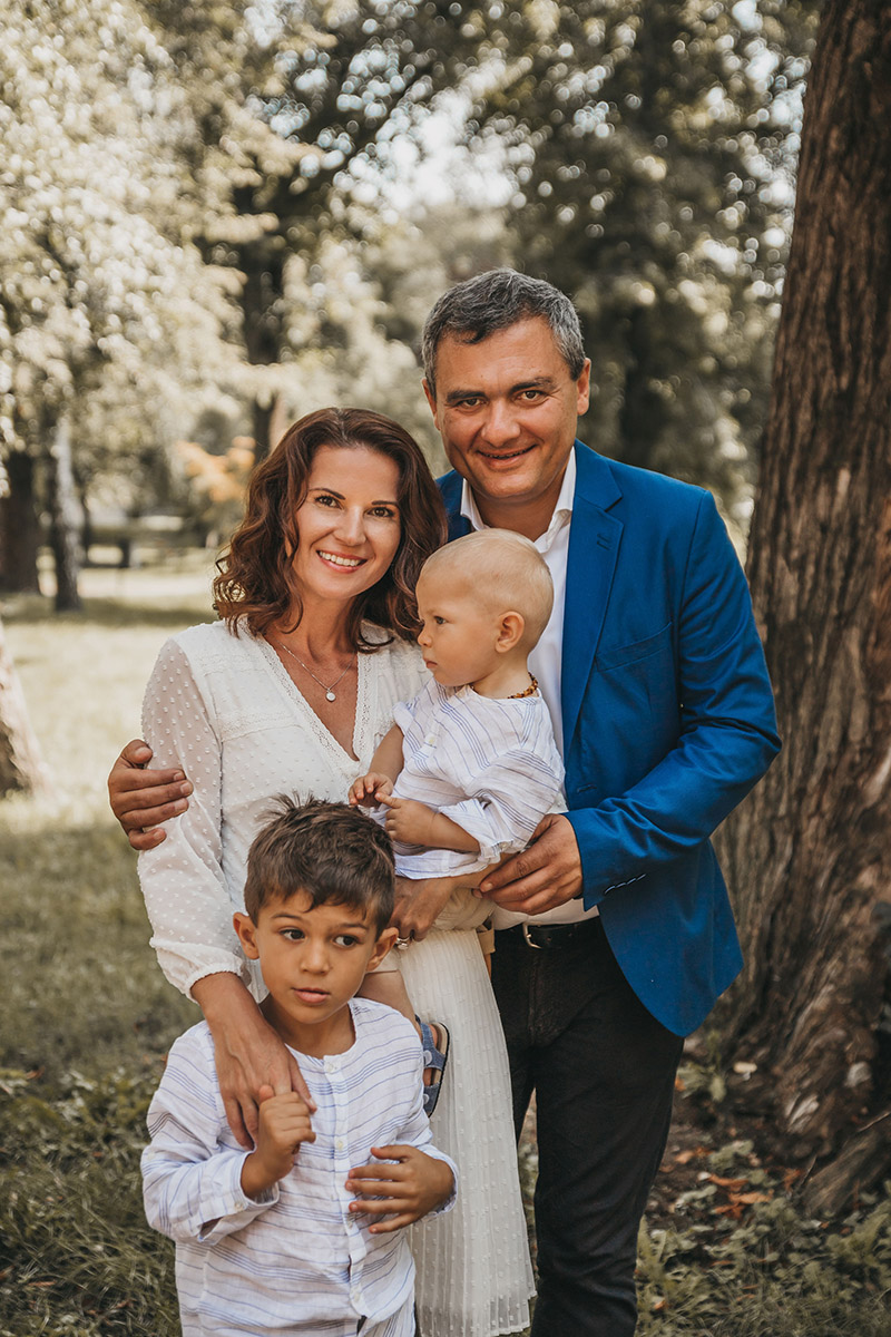 Herečka Viki Ráková s rodinou