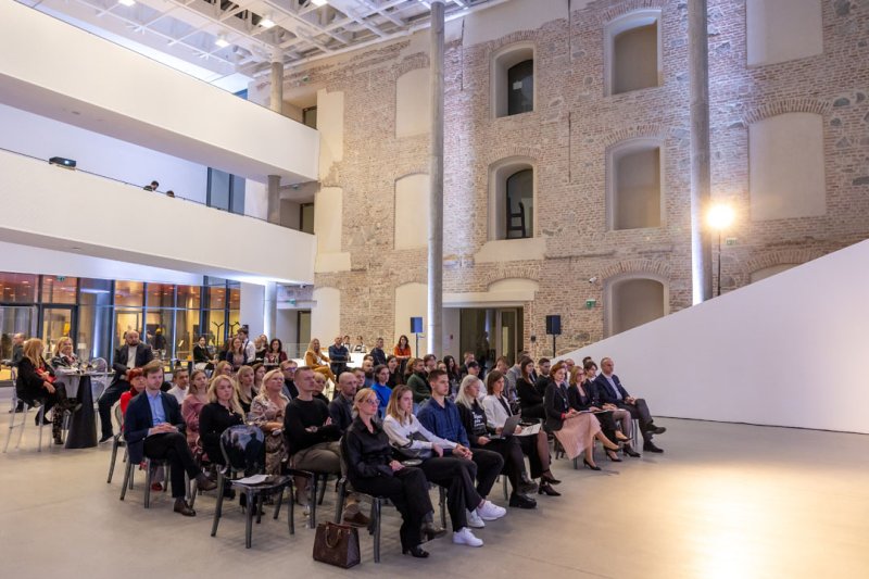 Charitatívny aukčný salón APPA