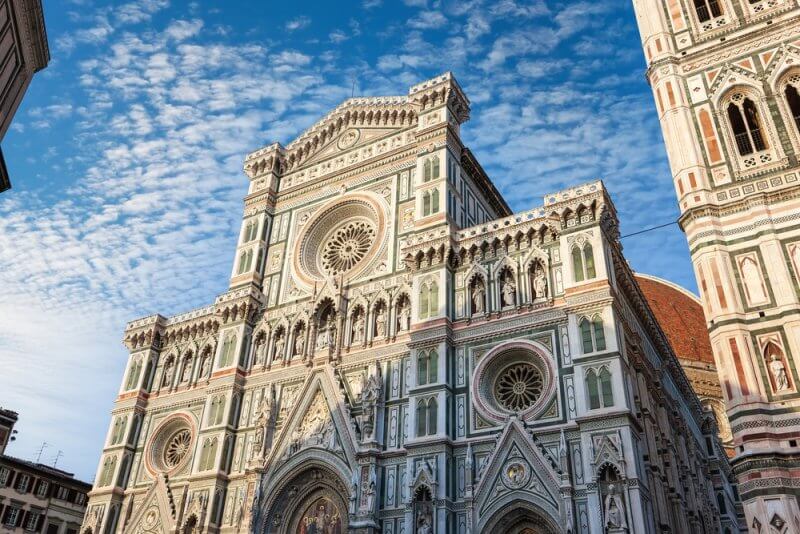 Vstup do katedrály Santa Maria del Fiore, Florencia.
