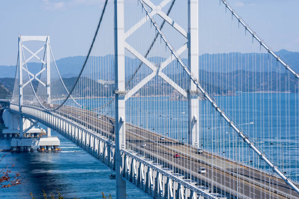 Most Akashi Kaikyō, Kobe, Japonsko