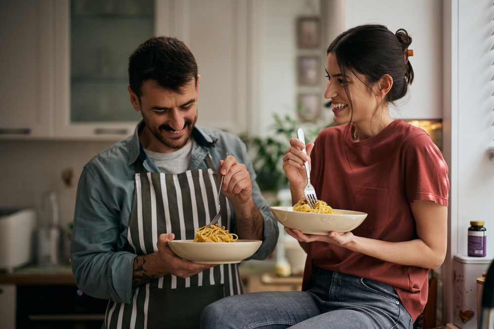 dvojica večeria cestoviny