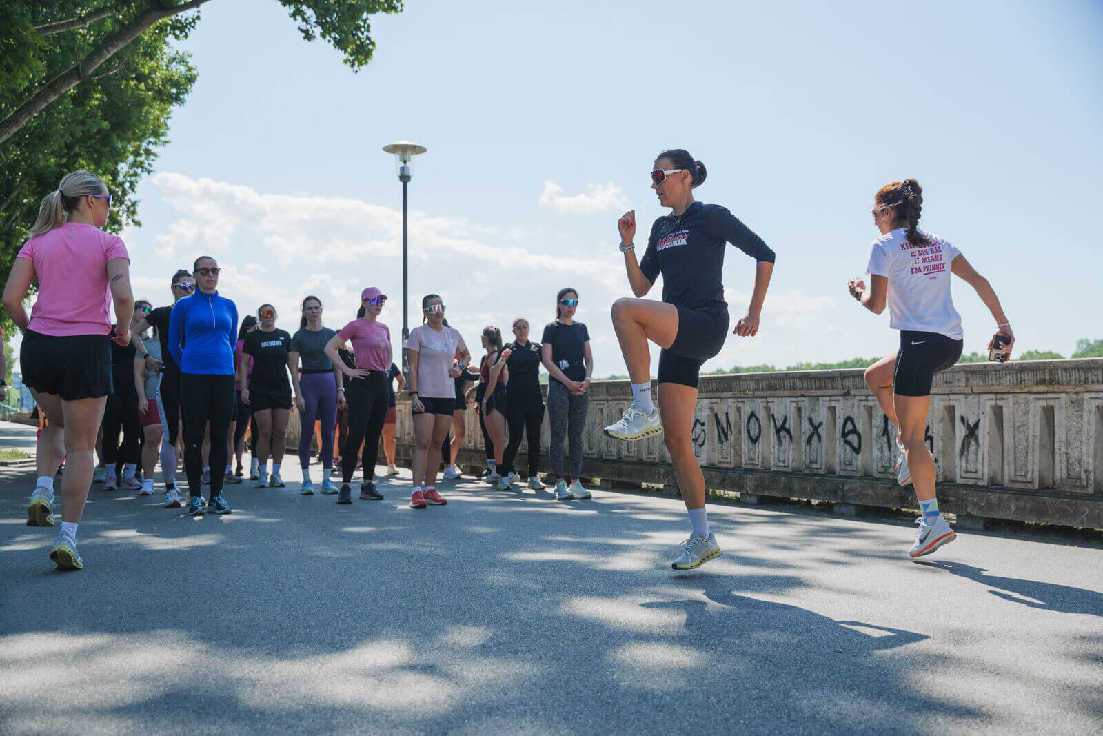 Príďte sa na DM ženskom behu naladiť, skrášliť a edukovať v zóne Garmin a SheRuns