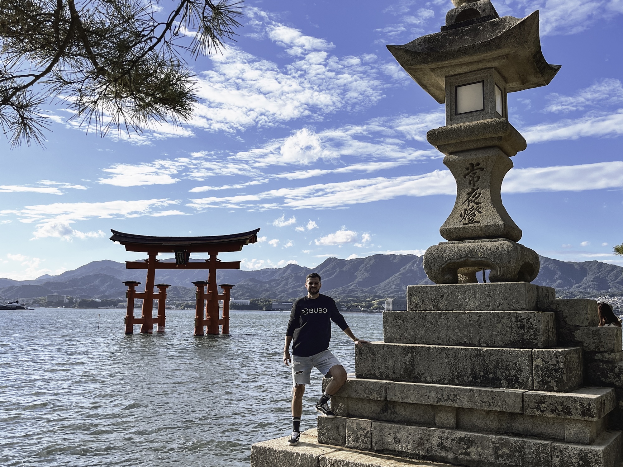 Mijadžima, Japonsko, cestovanie s BUBO
