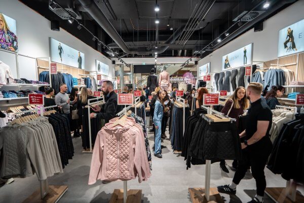 Prvá predajňa LELOSI na Slovensku