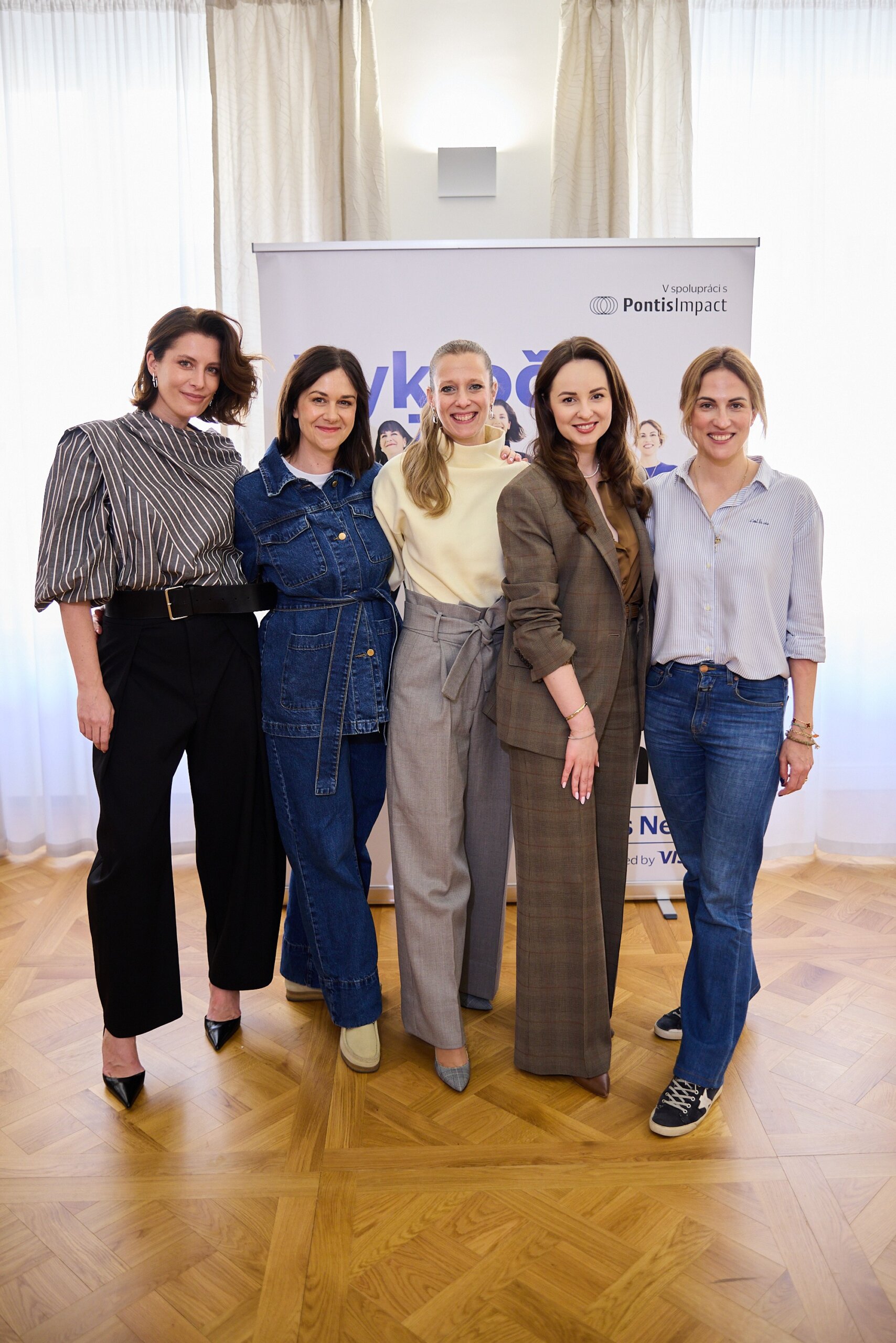 She's next, grantový program Visa