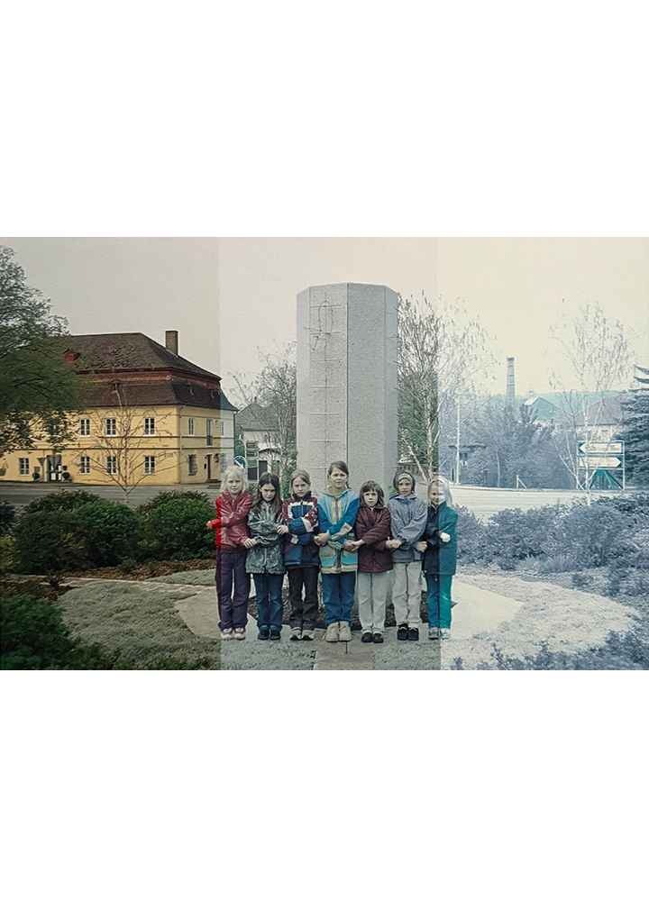 Roman Ondák - Tomorrows. 