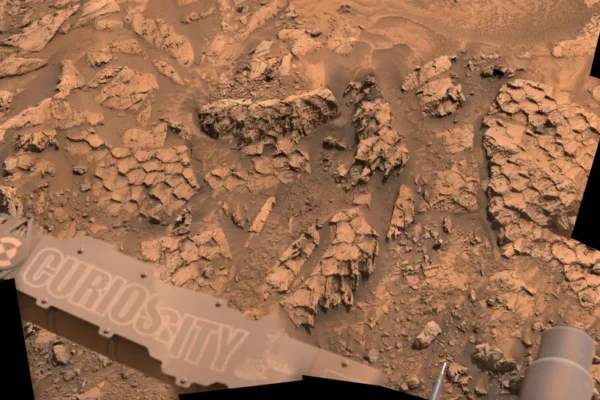 Rover objavil na Marse „dračie šupiny“. Vedci tušia, čo to znamená