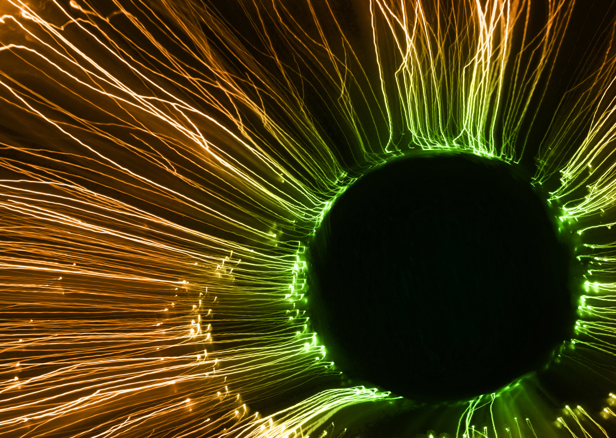 Do Zeme niečo narazilo: „Nemožná“ častica možno odhalila výbuch pračiernej diery