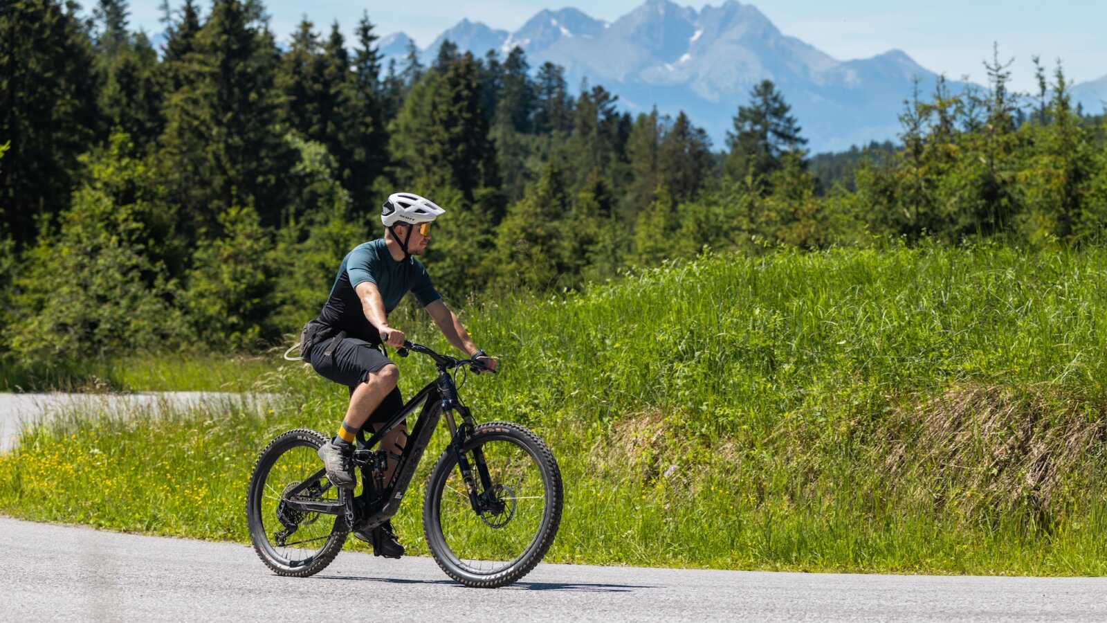 Cez Levočské vrchy na bicykli, s výhľadmi na Tatry