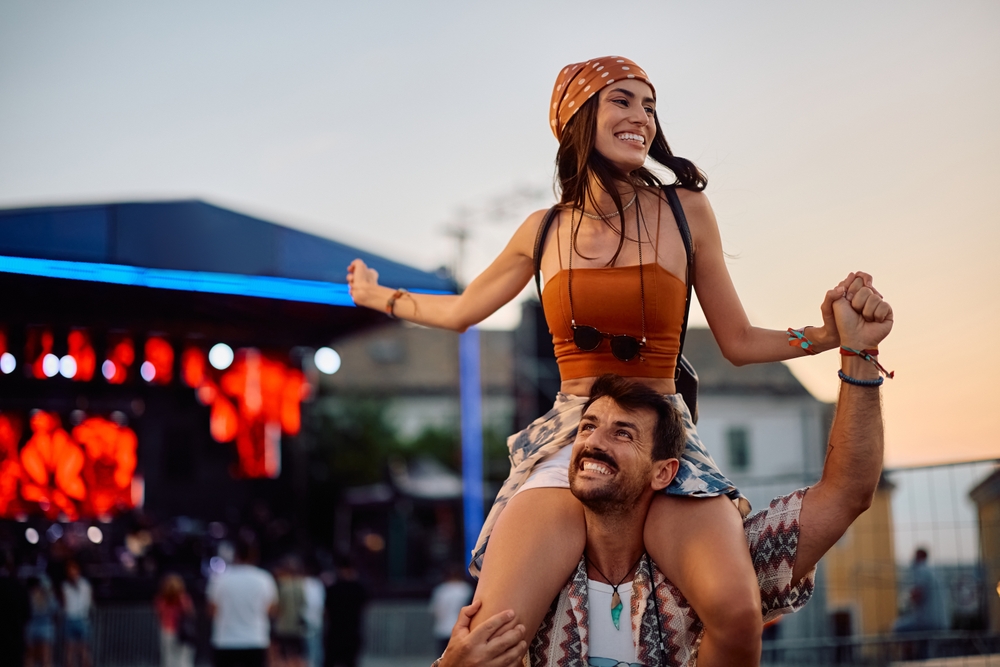 Od Woodstocku k smart festivalom