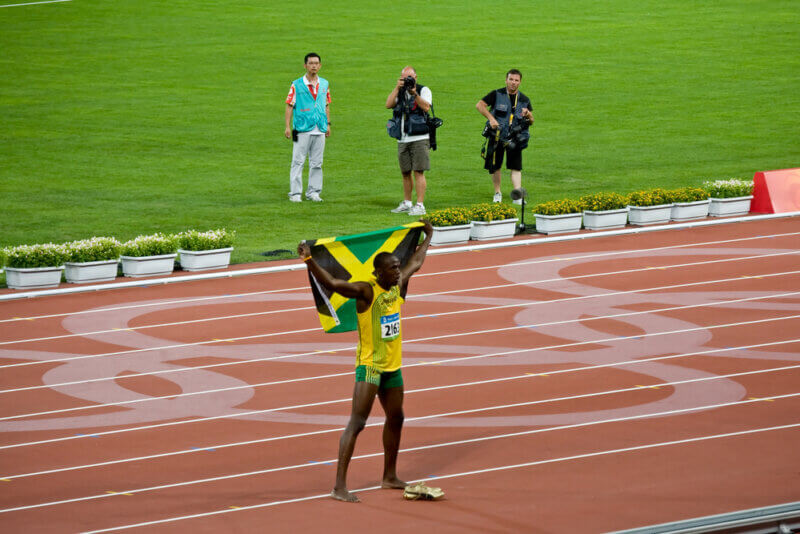 Bolt na OH v Pekingu oslavuje nový svetový rekord