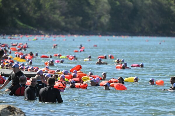 Dunaj v centre Bratislavy preplávalo 4 029 ľudí. Mesto sa pridalo k Swimmable Cities