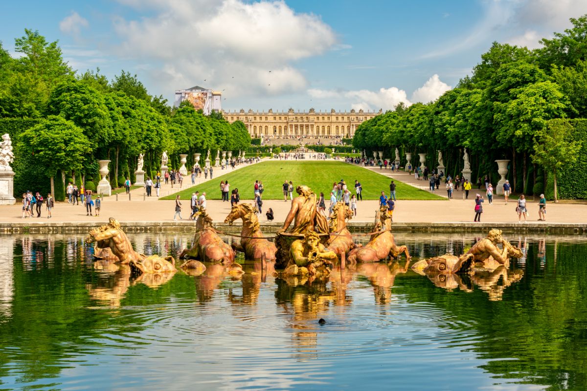 Versailles