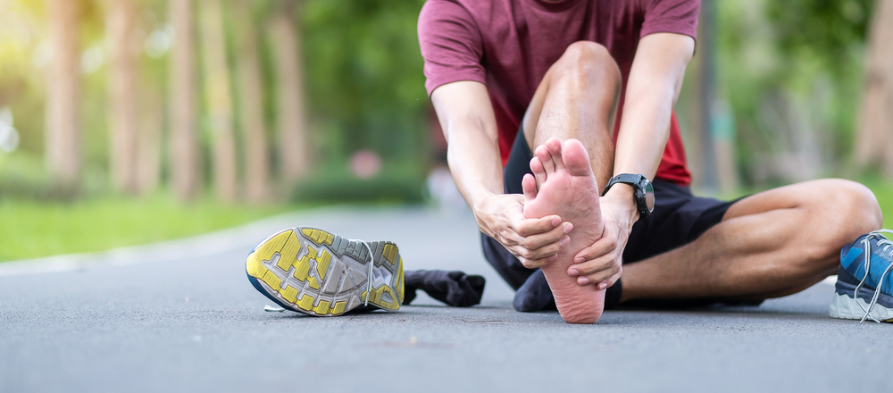 Poradňa Runningu: Čo robiť s padajúcou priečnou klenbou? Dá sa tento stav nejako zvrátiť?