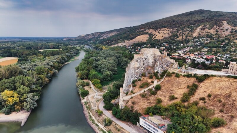 Devín