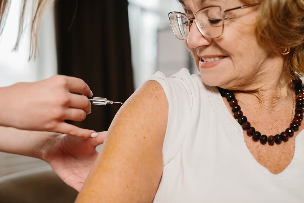 Farmaceuti radia: Na očkovanie proti chrípke je práve teraz najlepší čas